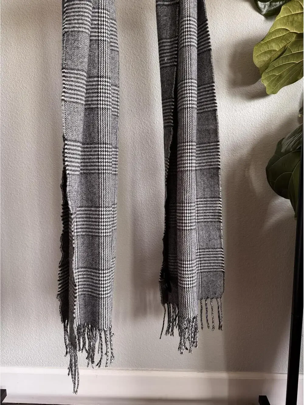Monki Black White Plaid Fringe Scarf One Size Acrylic Winter Wrap